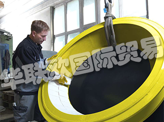 KALENBORN,工業(yè)磨損保護專家。  　　1921年：公司成立  　　第一本手冊Schmelzbasalt9月7日，Schmelzbasalt AG在Linz am Rhein成立，這是由CompagnieGénéraleduBasalte和Basalt AG組建的合資企業(yè)。