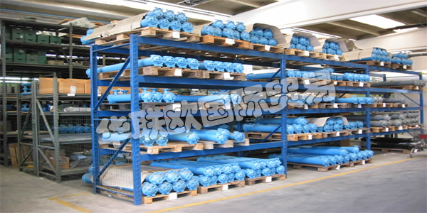 FLOVEX擁有適用于所有工業(yè)需求的各種熱交換器，他們的工廠設(shè)計(jì)和制造的產(chǎn)品適用于各種領(lǐng)域，從液壓到造船，從能源回收到石油和天然氣。