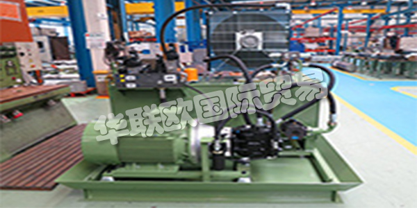 GLUAL擁有自己的ENGINEERING DEPARTMENT專業(yè)從事工業(yè)過程的自動化：液壓  　　系統(tǒng)和電子系統(tǒng)?？蛻魸M意是他們整合最佳交鑰匙解決方案的主要目標(biāo)。