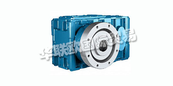 PIV DRIVES 是全球知名的機(jī)械齒輪裝置生產(chǎn)商，產(chǎn)品廣泛應(yīng)用于塑料和橡膠領(lǐng)域。自1928年成立于德國(guó)，他們是建造齒輪箱的專(zhuān)家，可滿(mǎn)足現(xiàn)代工業(yè)的苛刻要求 - 在質(zhì)量，可靠性，卓越性能和預(yù)期壽命方面。這些只是PIV產(chǎn)品聲譽(yù)卓著的主要原因，另一個(gè)是著名的“德國(guó)制造”方法。