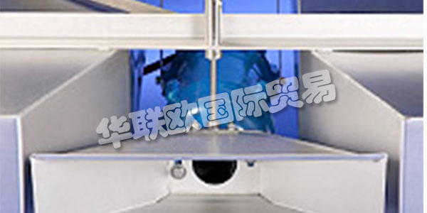 SCHOTT公司成立于1978年。最初，游泳和油漆污泥吸盤的開發(fā)和技術(shù)實(shí)現(xiàn)。