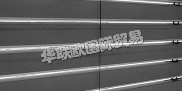 ORLITA公司自1991年開始運(yùn)營。從一開始，他們就在波蘭和全球市場(chǎng)上的防曬領(lǐng)域擁有數(shù)十年的經(jīng)驗(yàn)!他們專業(yè)生產(chǎn)外部百葉窗和其他防曬設(shè)備，如百葉窗，遮陽篷和織物百葉窗。根據(jù)“質(zhì)量將自他保護(hù)”的原則，他們專注于高品質(zhì)的產(chǎn)品，有競(jìng)爭(zhēng)力的價(jià)格，同時(shí)使用最好的材料。這導(dǎo)致了廣泛的技術(shù)解決方案和多種顏色。