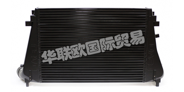 REVO成立于2002年，是汽車后市場行業(yè)的先驅。REVO軟件和硬件解決方案可以協調工作，以釋放引擎的真正潛力。使用最新技術和設施在內部進行設計，硬件和軟件工程師均在其專業(yè)領域擁有豐富的經驗。REVO以提供能夠滿足其客戶要求的高性能并確保使用壽命和可駕駛性為目標的產品而感到自豪。下文為您介紹REVO中冷器。